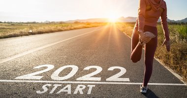 Läuferin an einer 2022 Startlinie