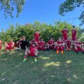 Männliches Fußballteam bei der DHM Endrunde in Heidelberg mit roten Trikots